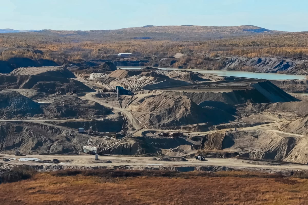 Platinum mining underground operation